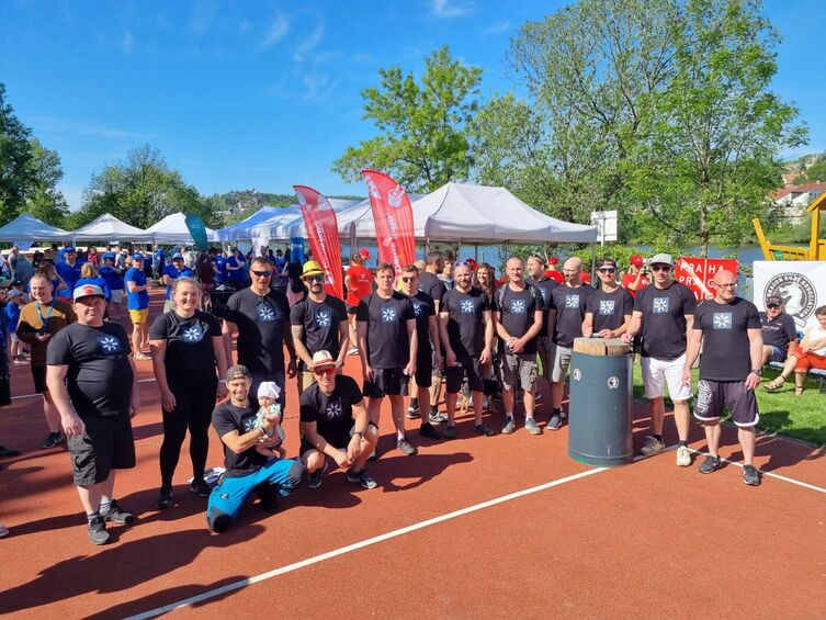 Náš tým se umístil na 4. místě v Rotary Dragon Boat Charity Challenge 2022