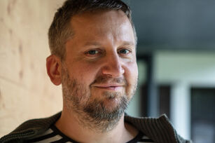 Proč nemám rád Suchej únor, Martin Hulík