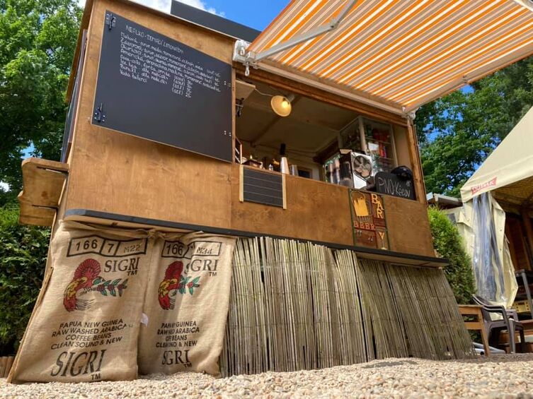 Café Therapy nabízí svůj stánek