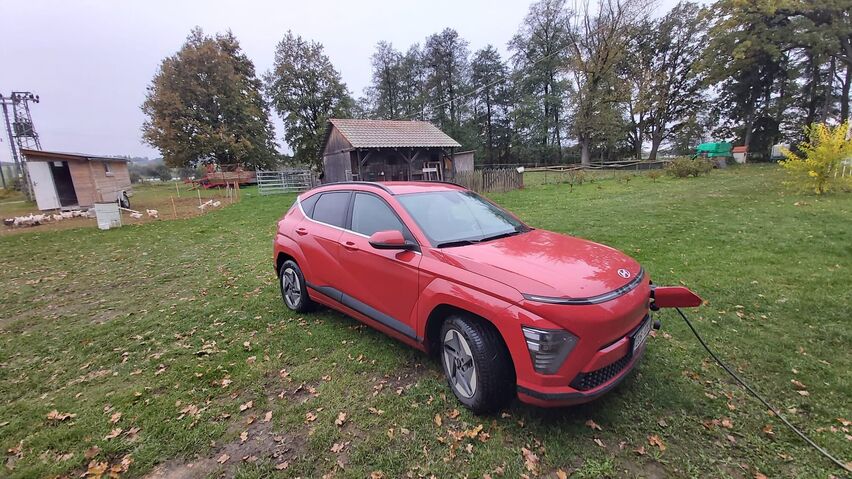 Naše terapeutické komunity Karlov a Němčice mají nová elektroauta