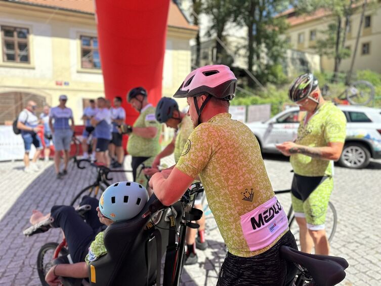 Opět vyrážíme na Handy cyklo maraton – jak vždy jedeme pro Mácu